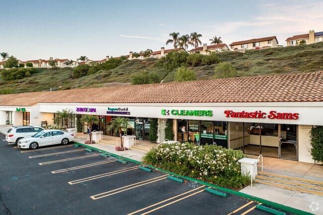 La Paz Shopping Center — Lease property at 27932 La Paz Rd, Laguna Niguel, CA