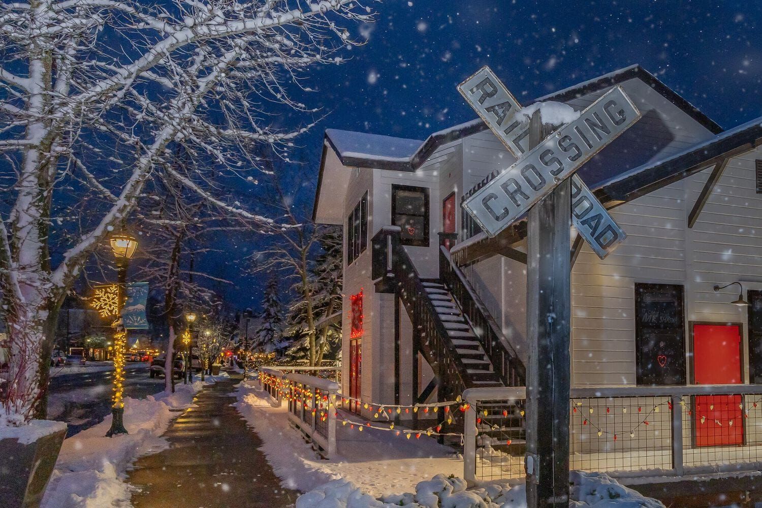 415 N Mount Shasta Blvd — Sale & Lease property at 415 N Mount Shasta Blvd, Mount Shasta, CA