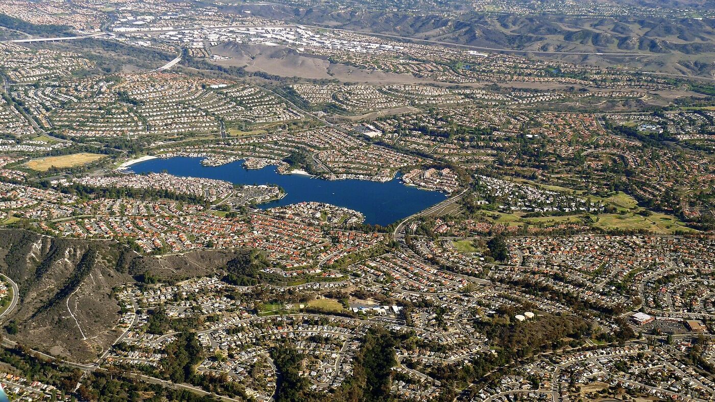 Aerial view of Mission Viejo's hillside neighborhoods around Lake Mission Viejo