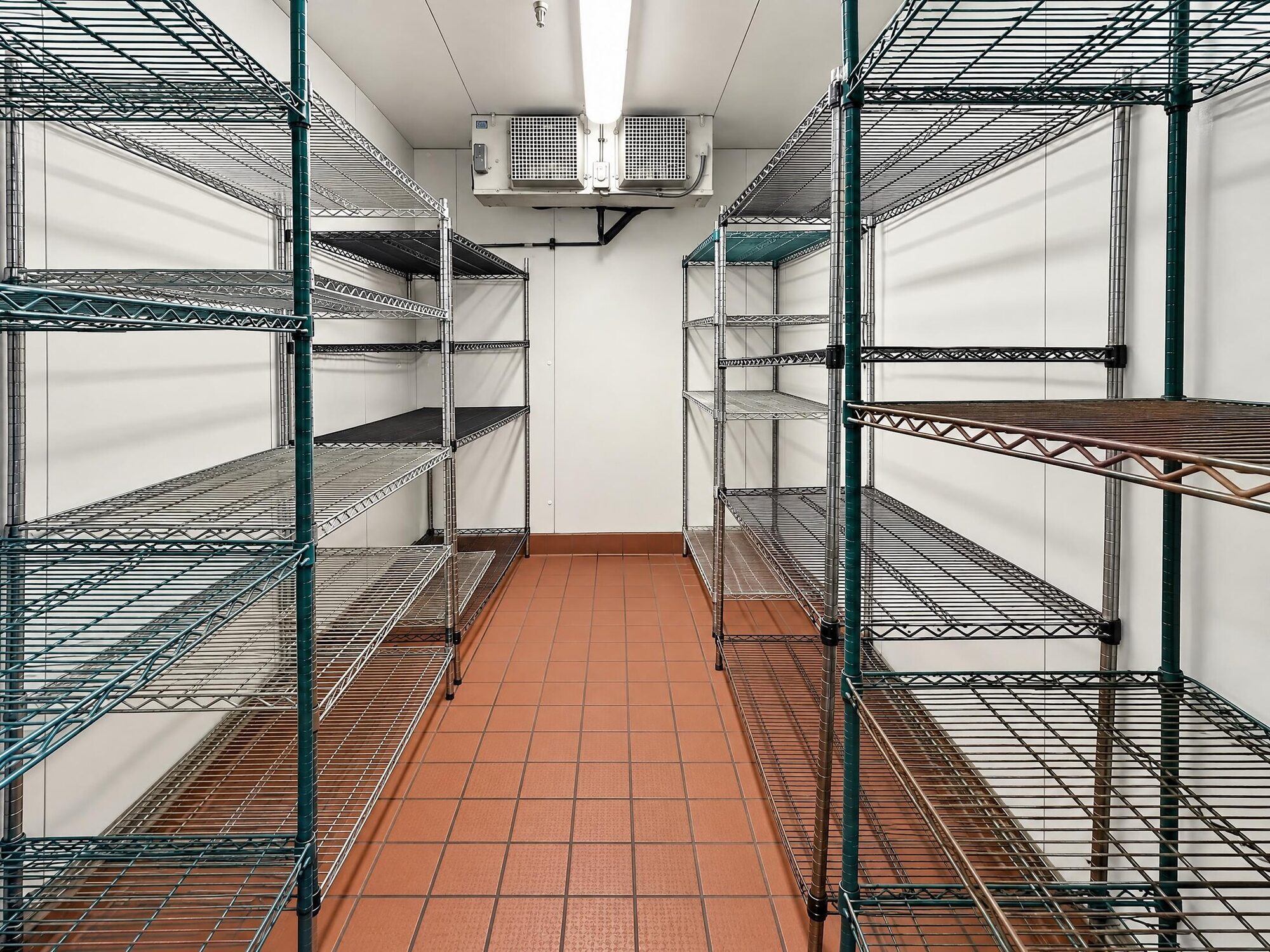 Walk-in cold storage